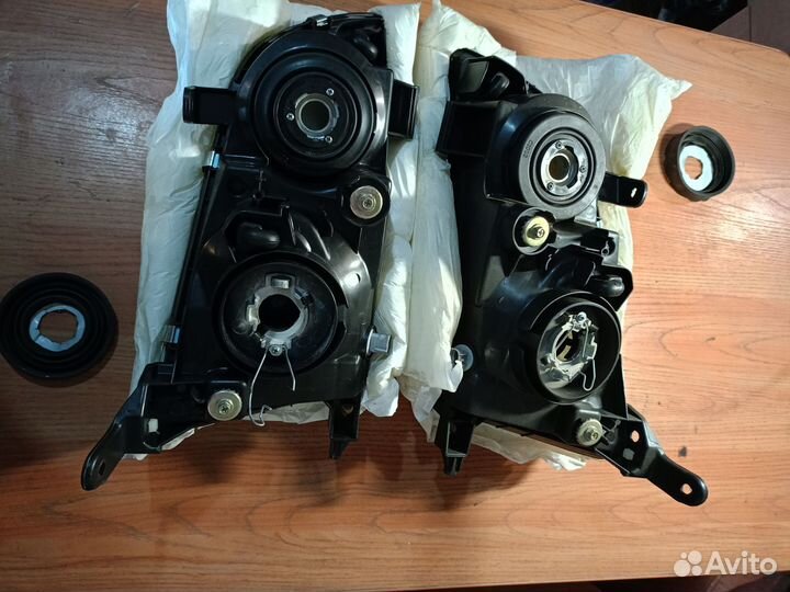 Фары Ipsum 10 кузов