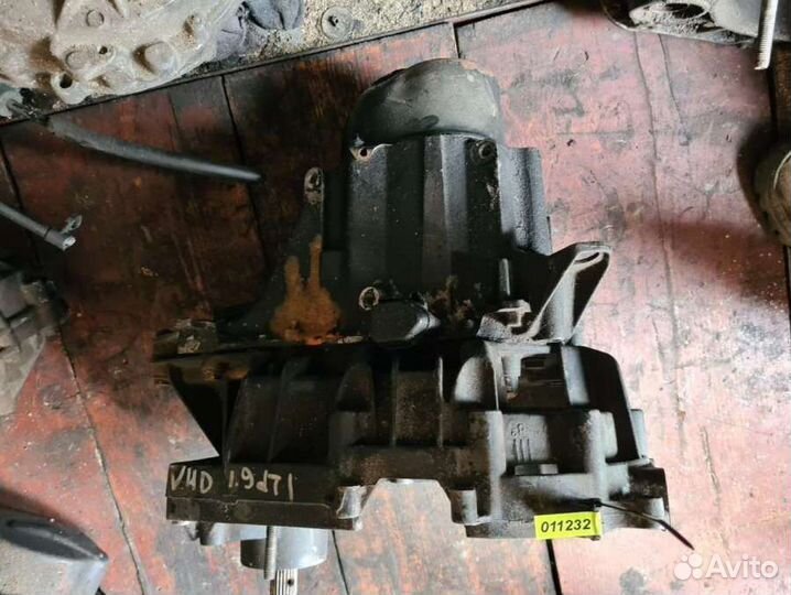 МКПП (Коробка передач механическая) Volvo V40 1