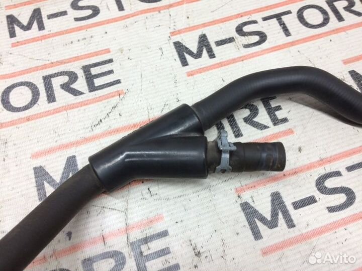 Патрубок системы охлаждения Mercedes-Benz M-Class