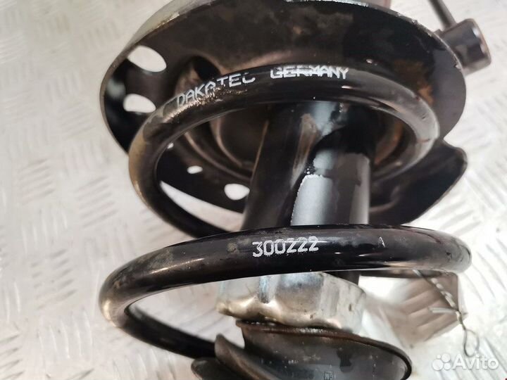 Стойка для Opel Signum