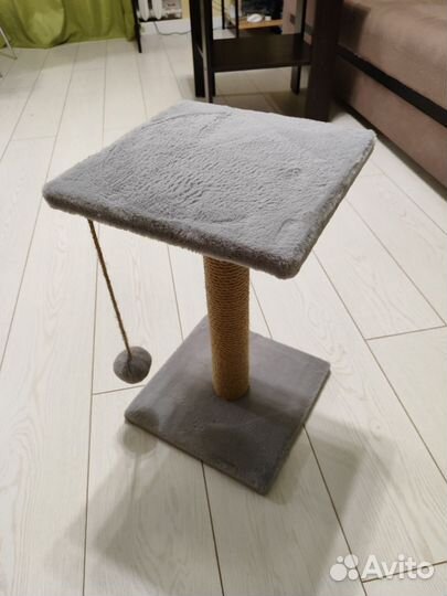 Когтеточка с лежанкой для кошки