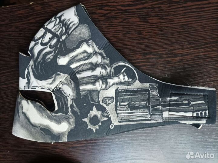 Маска на мото