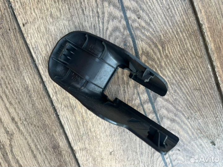 Заглушка полозьев сиденья Honda Civic 4D 1.3 2008