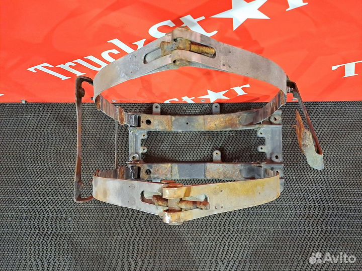 Кронштейн глушителя в сборе с лентами Volvo FH