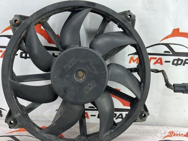 Вентилятор охлаждения радиатора Citroen C4 хэтчбек