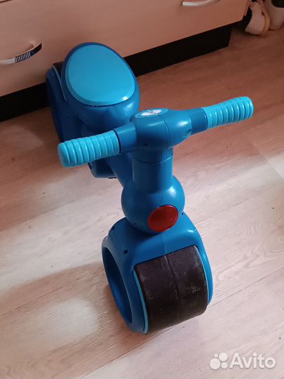 Беговел для малышей TCV