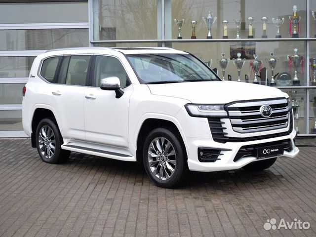 Toyota Land Cruiser 4.0 AT, 2022, 76 км
