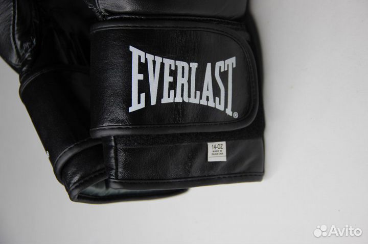 Боксерские перчатки 14 унций