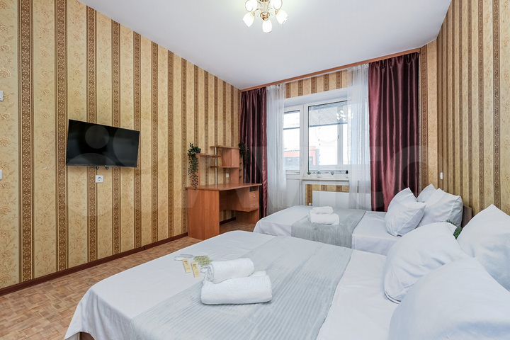 2-к. квартира, 63 м², 2/10 эт.