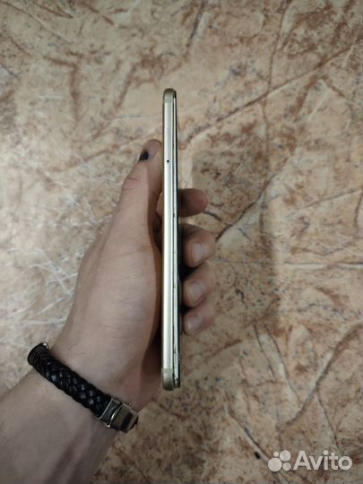 Xiaomi Mi A1 Android One, 4/32 ГБ