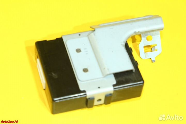 Nissan Patrol (Y62) Блок управления парктрониками