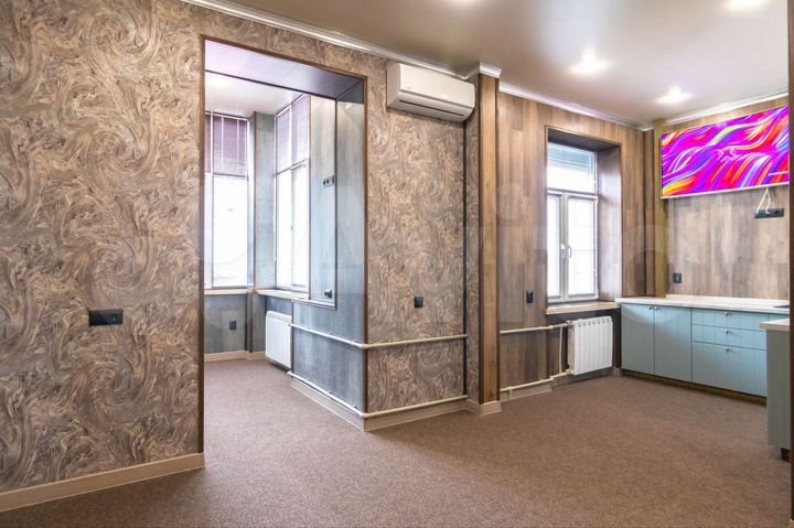 2-к. квартира, 65 м², 3/4 эт.