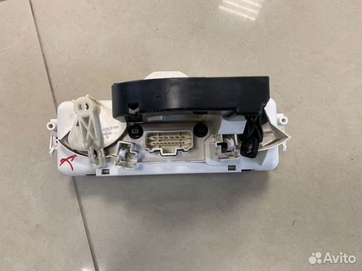 Блок управления печкой Renault Megane 2 KM K4MD812