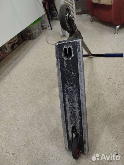 Продам трюковой самокат fox pro