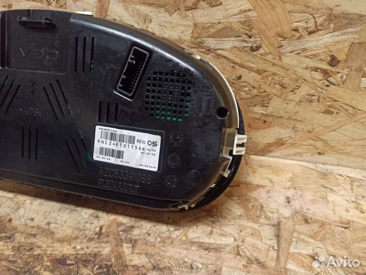 Панель приборов Renault Fluence