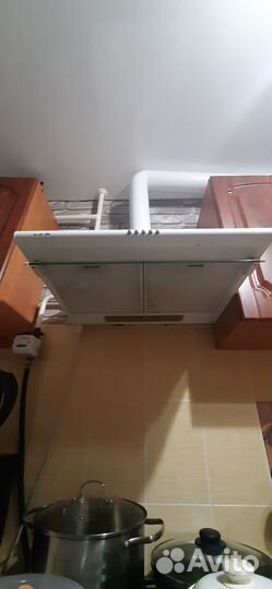Вытяжка для кухни 60 см