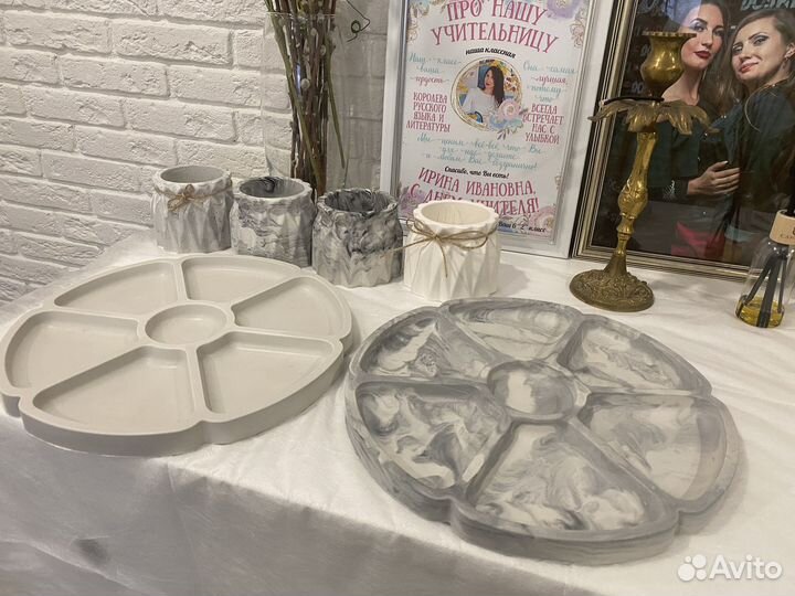 Менажница из гипса в помощь животным