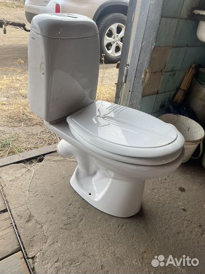 Унитаз с бачком бу