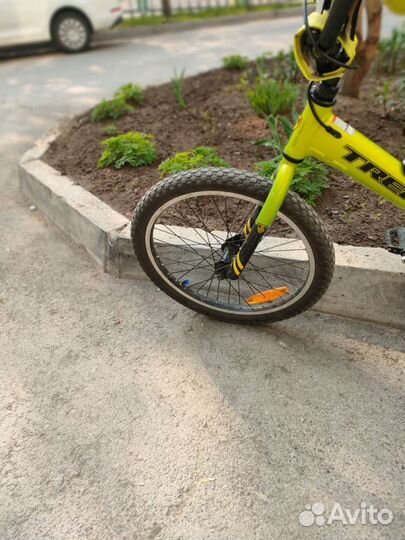 Детский велосипед Trek Jet 20