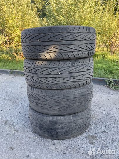 Toyo 330 205/40 R17