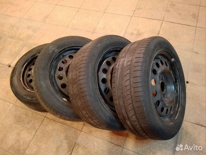 R16 Pirelli Cinturato P1 205/55, PCD 5x114.3 DIA 67.1