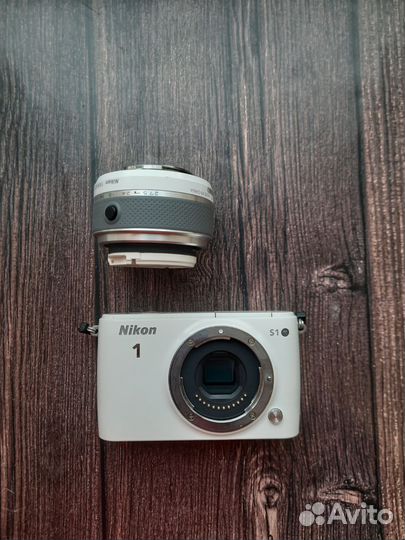 Цифровой фотоаппарат фотокамера Nikon 1 s 1