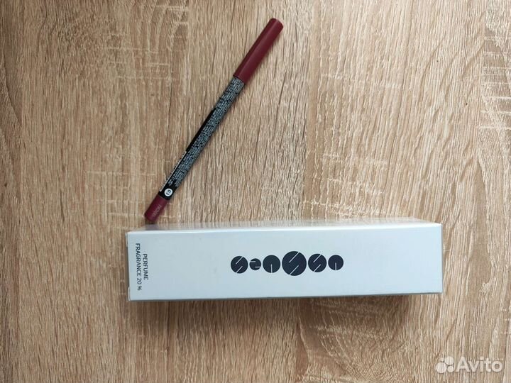 Продам духи. Карандаш в подарок