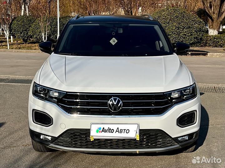 Volkswagen T-Roc 1.5 AMT, 2021, 40 000 км