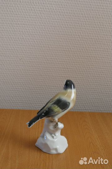 Фарфор. Статуэтка Птичка Sitzendorf 13см