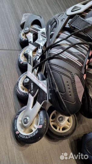 Роликовые коньки и защита