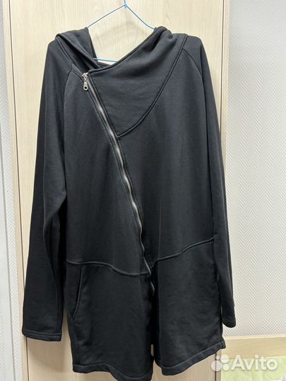 Балахон с капюшоном