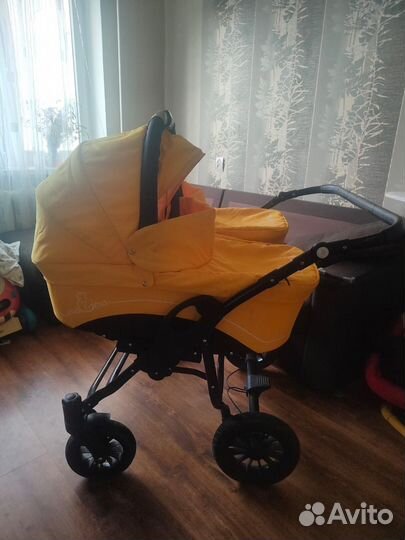 Коляска для двойни