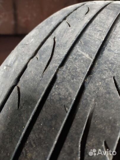 Dunlop SP Sport LM704 215/65 R16 68H