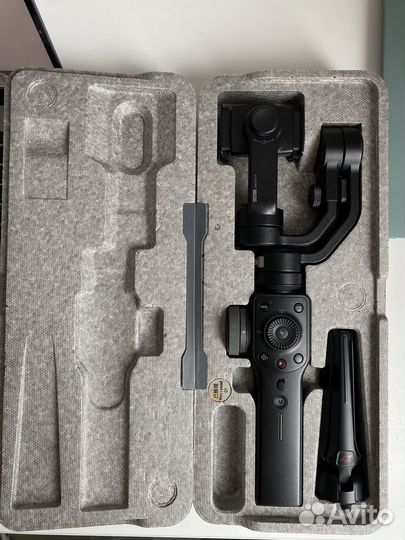 Стабилизатор для телефона Zhiyun Smooth 4