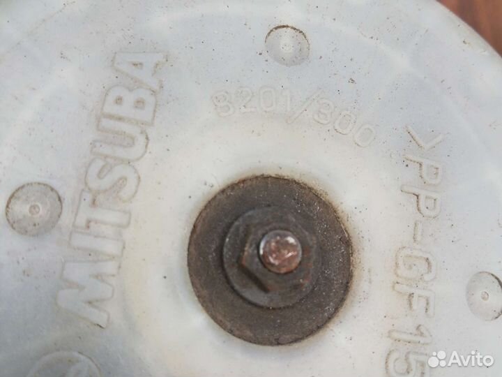 Диффузор вентилятора Хонда CR-V 1