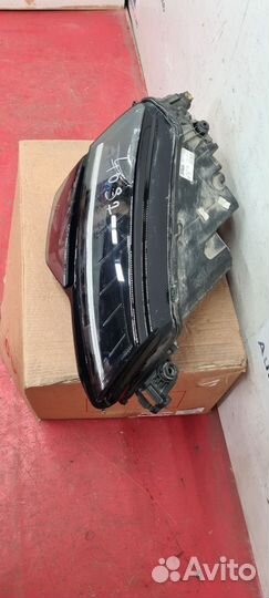 Фара передняя правая Skoda Karoq