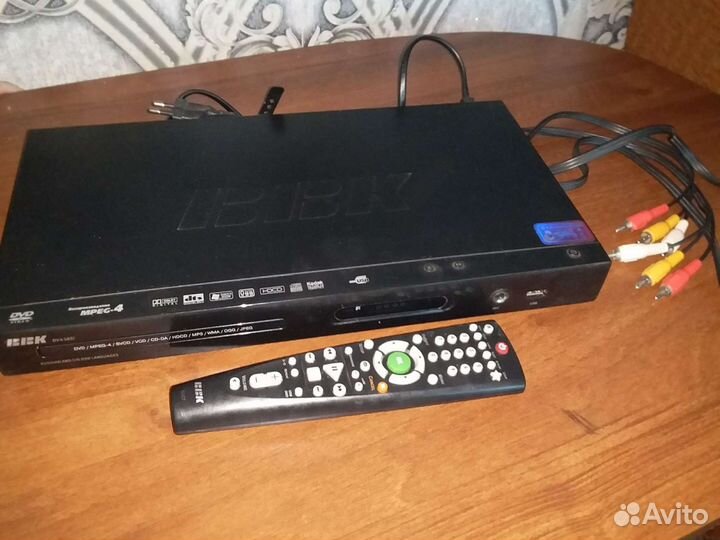 Караоке-DVD плеер,микрофон+диски на запчасти/восст