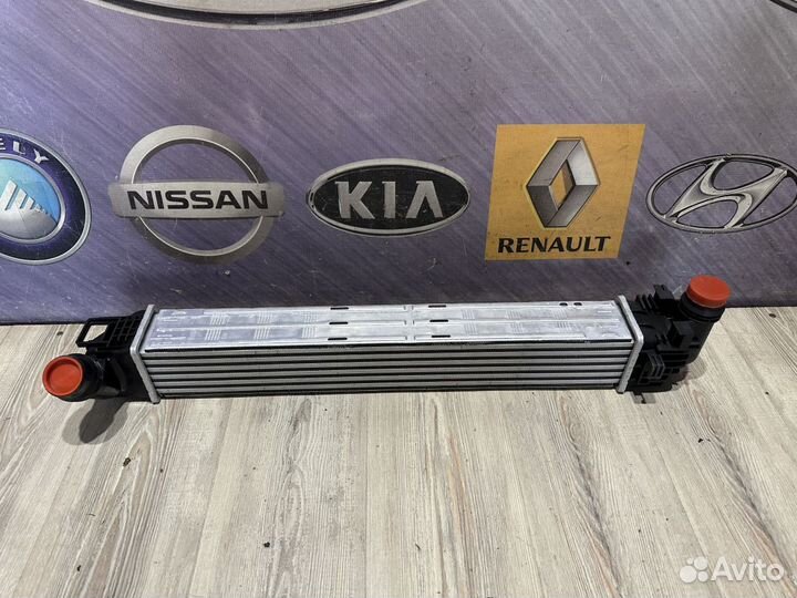 Интеркулер Радиатор интеркулера Renault duster