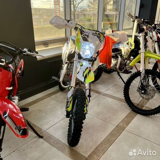 Питбайк BRZ 125 H4 17/14