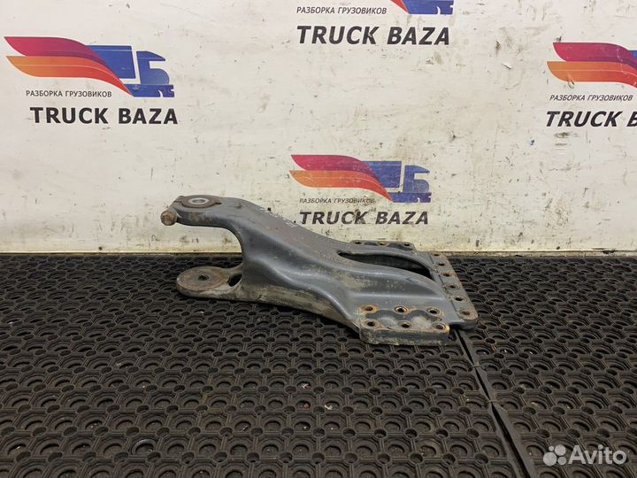 22721902 Кронштейн полурессоры задней Renault T