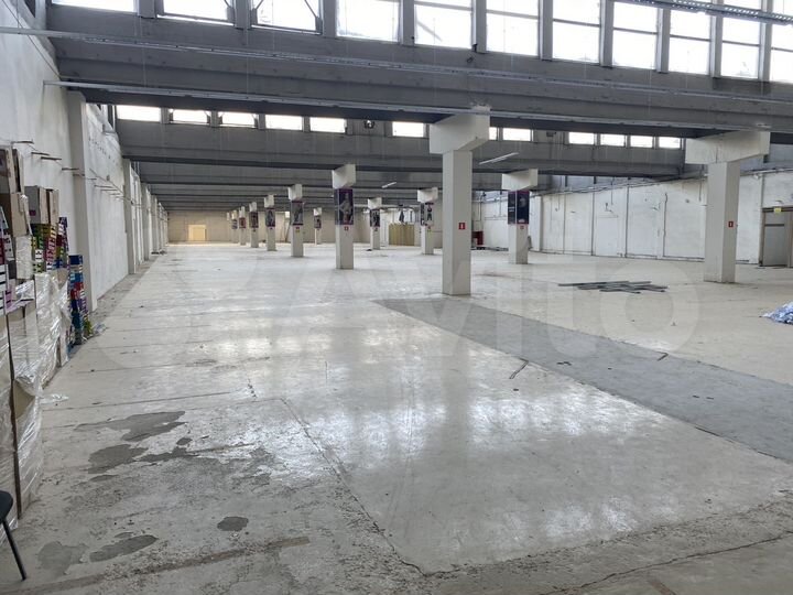 Склады 680 и 1700 м²