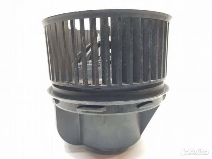 Мотор печки Ford Focus 3 1.5 M8DB ecoboost 2015