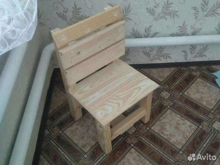 Детская табуретка