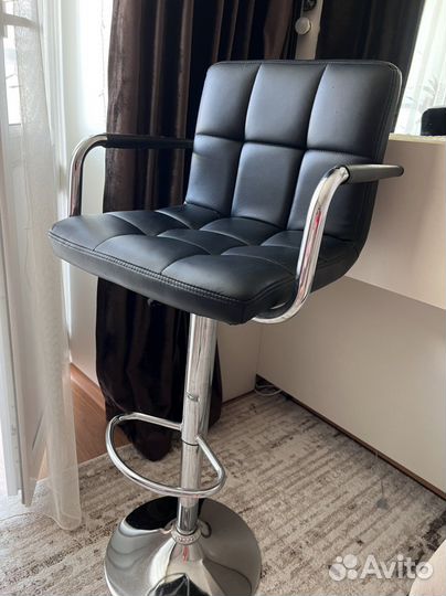 Барный стул