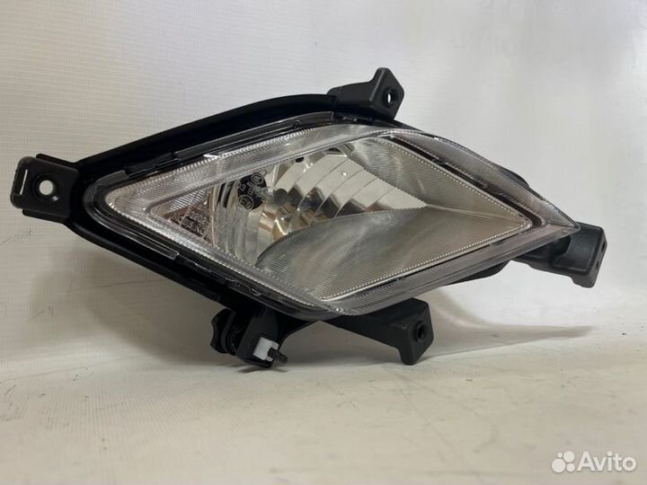 Фара противотуманная правая птф Actyon NEW