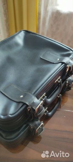 Комплект чемоданов времен СССР