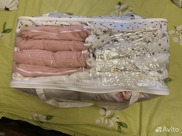 Бортики на детскую кроватку