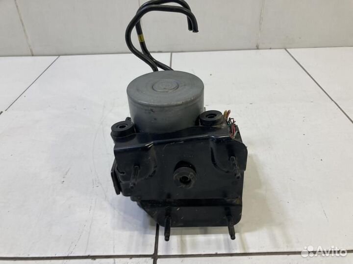 Блок ABS Infiniti Q50 V37