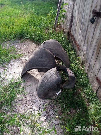 Подкрылок datsun, гранта