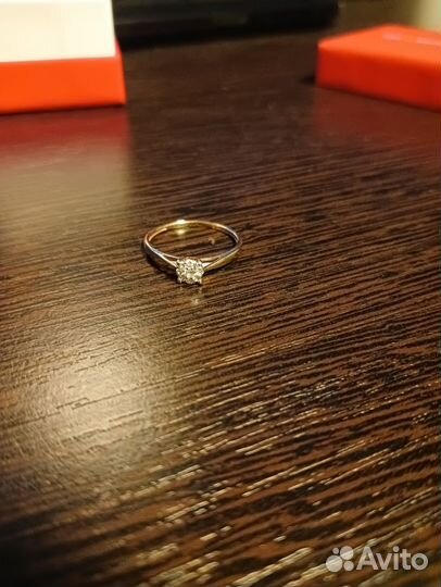 Золотое кольцо женское 585